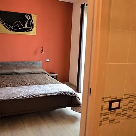 Artista Nocleg ze śniadaniem 3*