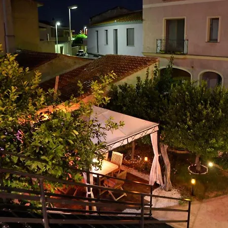 Artista Bed and Breakfast 3*